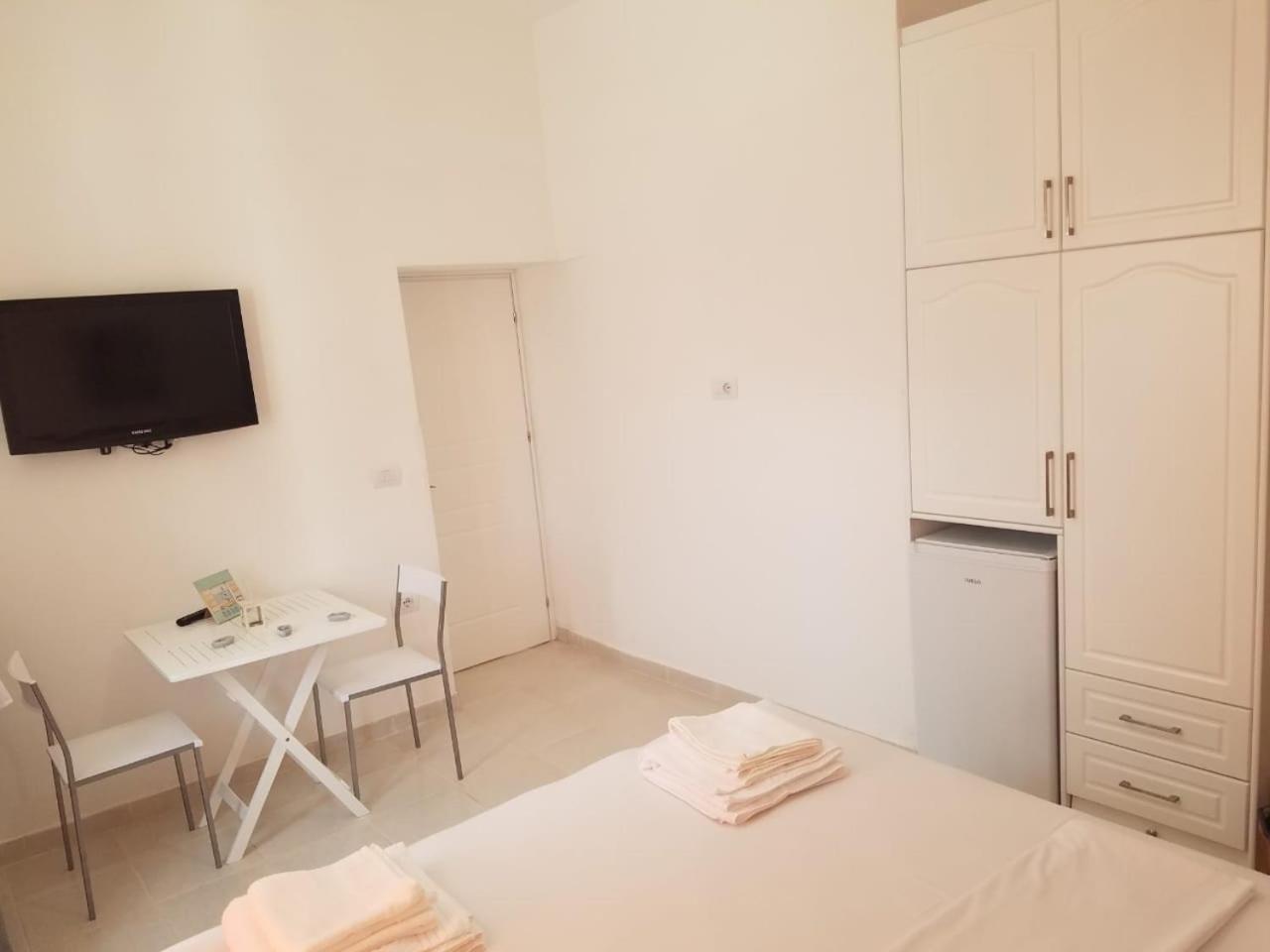 Vila Alikaj Sarandë Exterior foto
