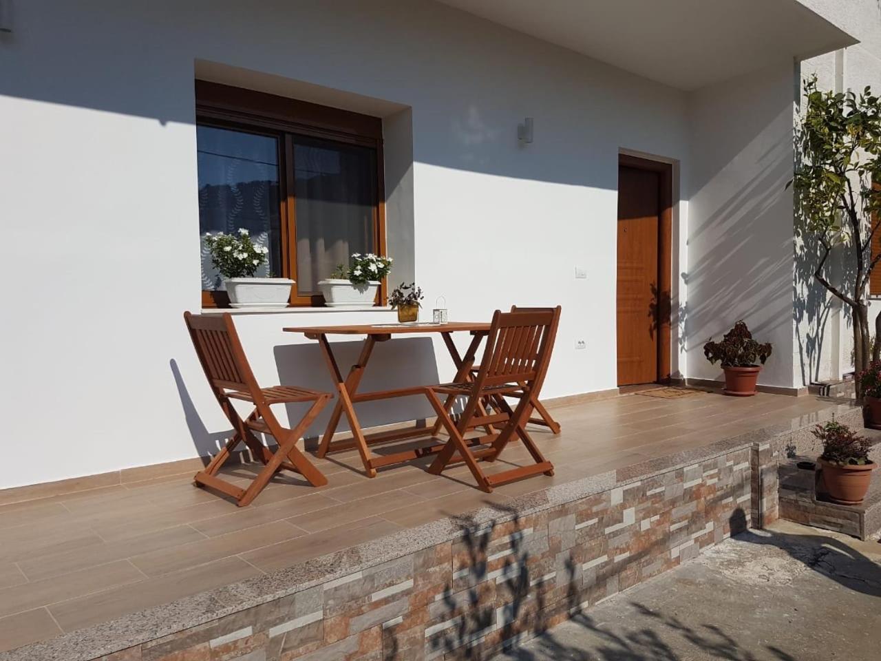 Vila Alikaj Sarandë Exterior foto